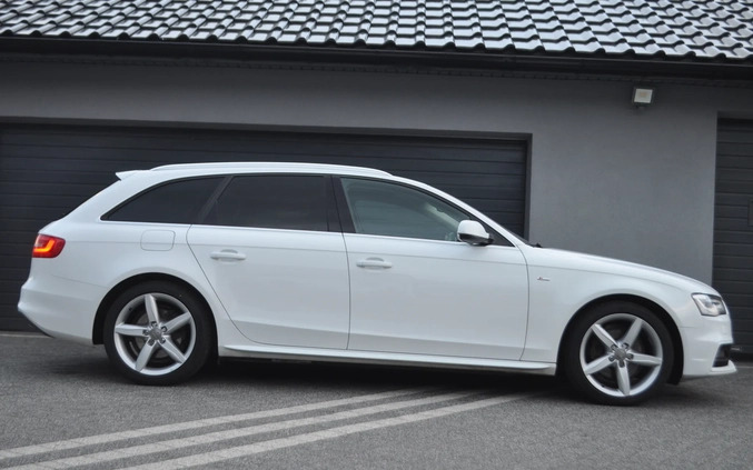 Audi A4 cena 59999 przebieg: 189000, rok produkcji 2014 z Legnica małe 742